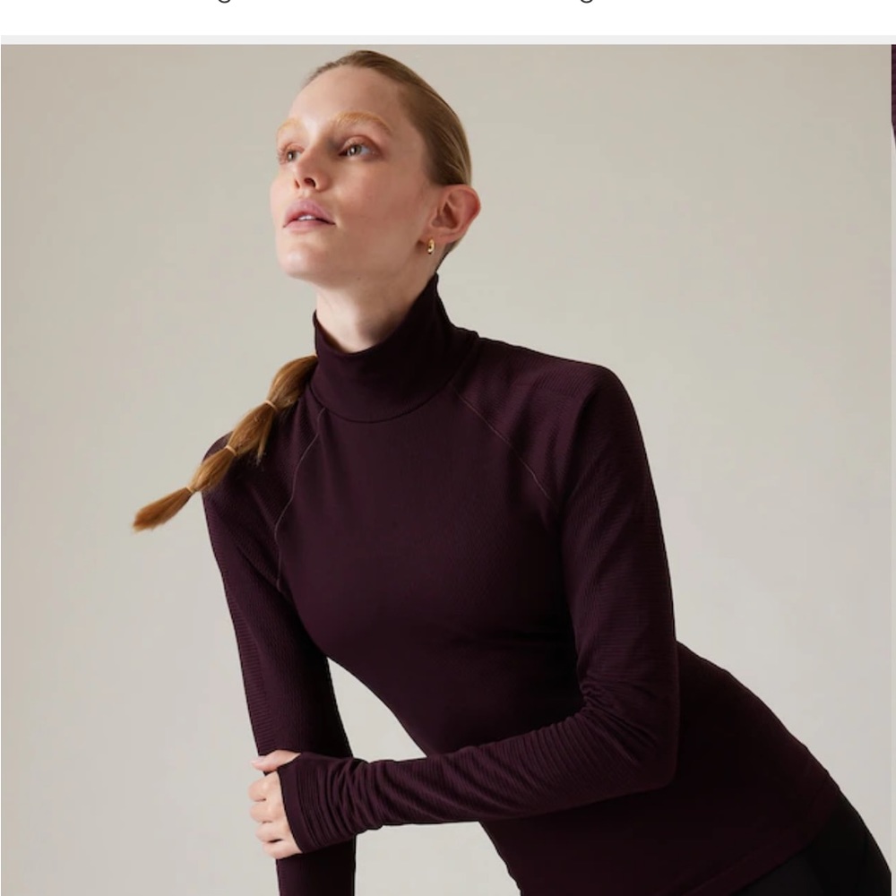 NWT Athleta size L flurry seamless turtleneck top